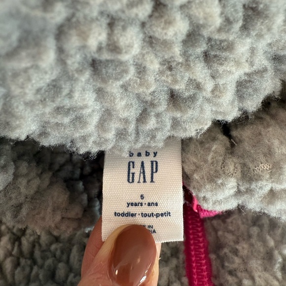 Baby gap sweater - Picture 3 of 4
